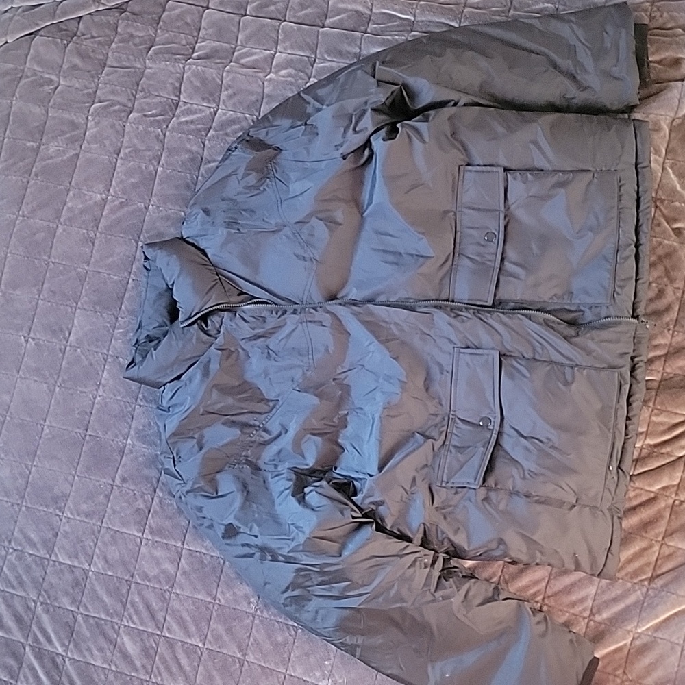 GAP Recycled PrimaLoft® Puffer Jacket size XXL